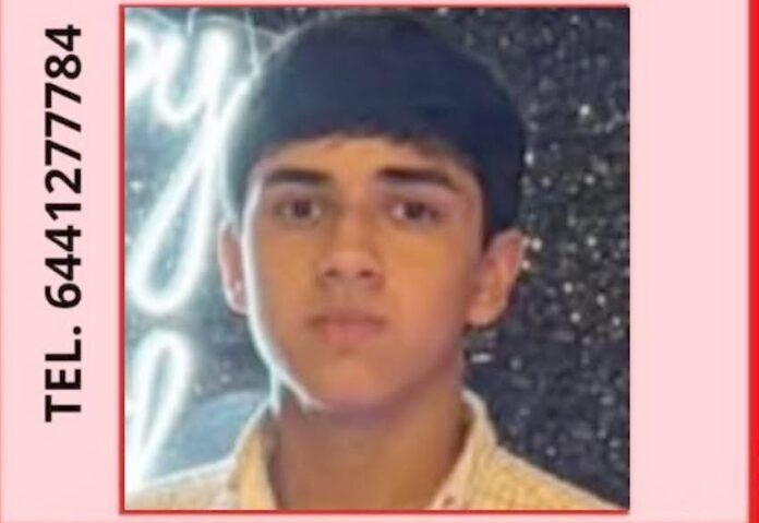 Jovencito de 15 años está desaparecido; Angel Roberto, de la colonia Villa Bonita; piden ayuda para localizarlo.