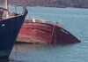 ¡A punto de hundirse barco camaronero!