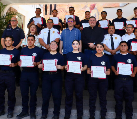 Egresa nueva generación de la Academia de Bomberos de Navojoa