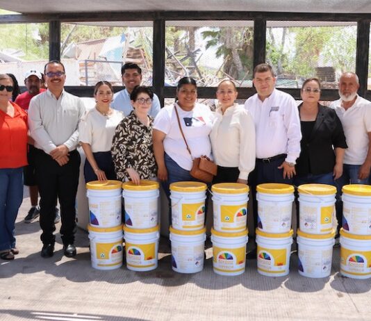 Entregan a familias apoyos del programa ‘Mejoramiento de vivienda’