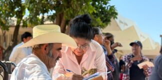 Entregan material para construcción a 70 familias empalmenses