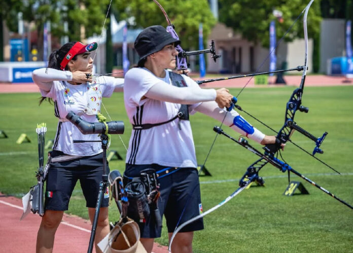 Alejandra Valencia obtiene plata en equipos en Copa del Mundo en Turquía; la sonorense, al lado de Ana Paula Vázquez y Ángela Ruiz, logró el subcampeonato en la tercera etapa de dicho certamen que fue en Antalya.