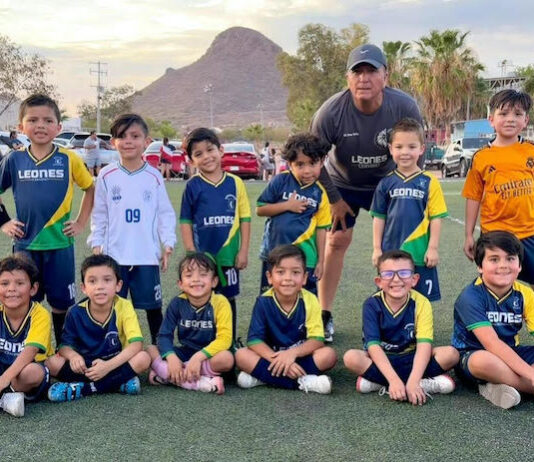 Padres de familia solicitan revertir descalificación de equipo infantil en la Liga de Fútbol