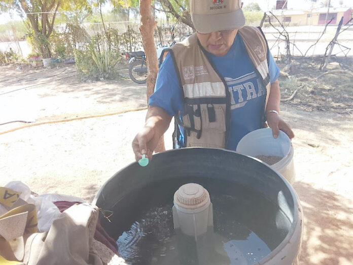 Refuerzan combate al dengue con fumigación de más de 65 mil hectáreas; para prevenir y controlar el dengue en diferentes municipios del estado.