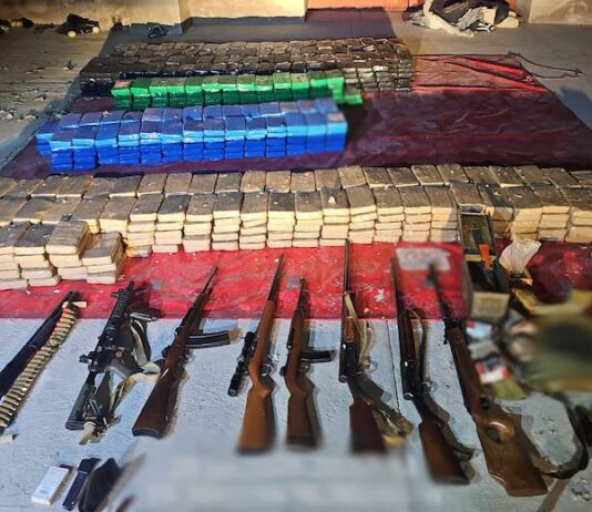 Decomisan más de 3 toneladas de cocaína