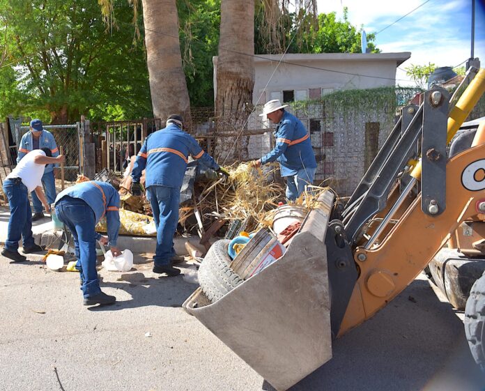 Llevará Gobierno de Hermosillo jornadas de descacharre a la zona urbana y rural; como parte de las acciones para evitar criadero del mosquito Aedes Aegypti.