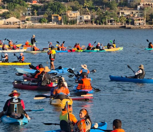 Celebran “Recorrido en Kayak Festival del Mar 2026”