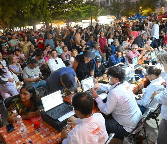 Disfrutan familias convivencia y promociones en TesoFest en el marco de Víactiva