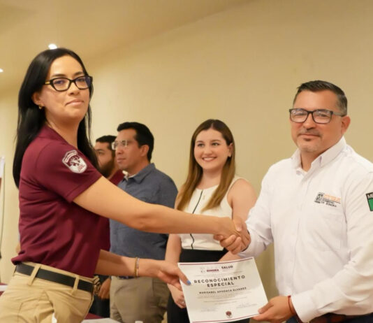 Reconoce Salud Sonora la labor de los paramédicos y celebra 10 años del CRUM