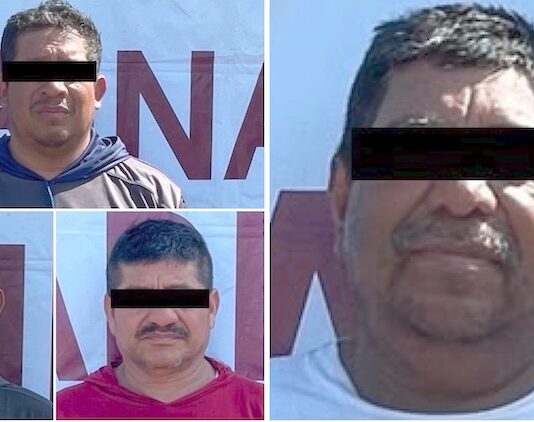 Aseguran panga cargada con tonelada y media de cocaína, 5 detenidos