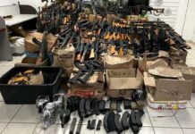 Decomisan arsenal; 81 armas largas