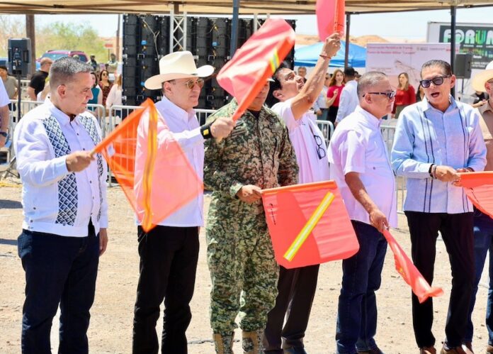 Avanza rehabilitación de carreteras en Sonora con impulso de Durazo y Sheinbaum; además del mejoramiento de la red carretera federal, avanzan proyectos estratégicos como la construcción del CBTA No. 337 en Hermosillo, fortaleciendo la infraestructura educativa y el desarrollo de las y los sonorenses.