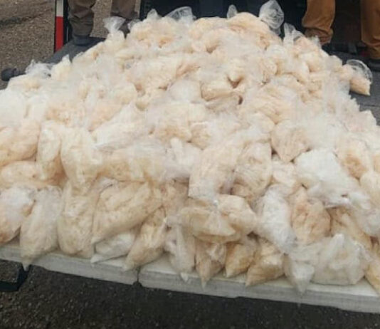 Aseguran alrededor de 200 kilogramos de metanfetamina