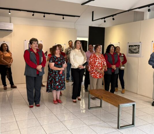 Impulsa la cultura con inauguración de exposición de grabados