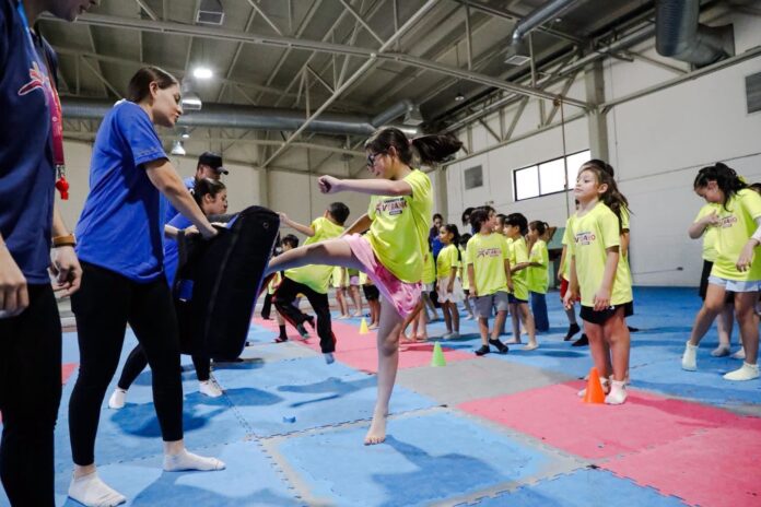 Concluye exitosamente campamento de verano de la Codeson 2026 con más de mil participantes; por espacio de dos semanas disfrutaron en grande de los cursos deportivos y recreativos.