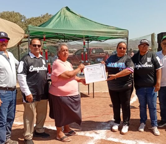 Inauguran la Liga Interbarrial de Béisbol ‘Eloy ‘Balo’ Ramírez’