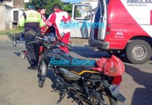 Motociclista herido al chocar frente a la terminal Pemex