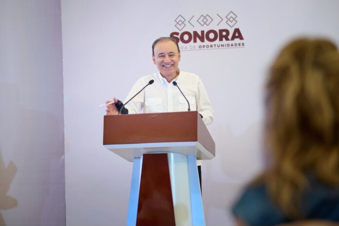 Gobernador Durazo acelera modernización del malecón de Guaymas; obra alcanza 35% de avance, incluye nueva infraestructura urbana, alumbrado, protección costera y rehabilitación de áreas públicas.