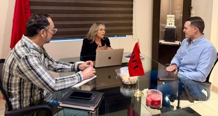 Plantea Daniel García a Barra de Abogados colaboración para apoyar a ciudadanos con asesoría jurídica; la colaboración contempla acciones para brindar asesoría jurídica y fortalecer la participación ciudadana mediante el trabajo conjunto entre sociedad y gobierno.