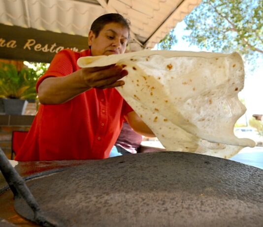 Invita Gobierno de Hermosillo utilizar el Pasaporte Gastronómico en San Pedro El Saucito