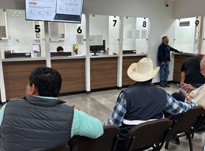 #Hermosillo: Gobernador Durazo posiciona a Sonora en primer lugar nacional de conciliación laboral; el mandatario estatal resaltó es gracias al mecanismo de diálogo permanente y construcción de acuerdos entre trabajadores y empleadores.