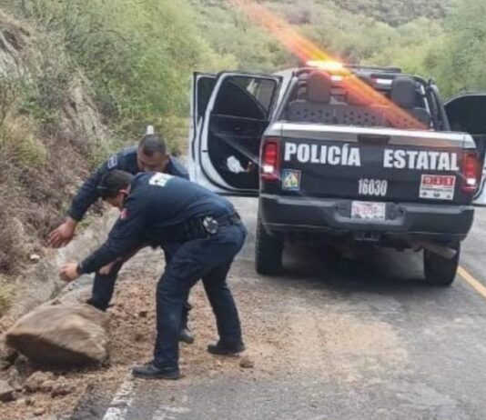 Policía Estatal brinda apoyo ante afectaciones por las lluvias