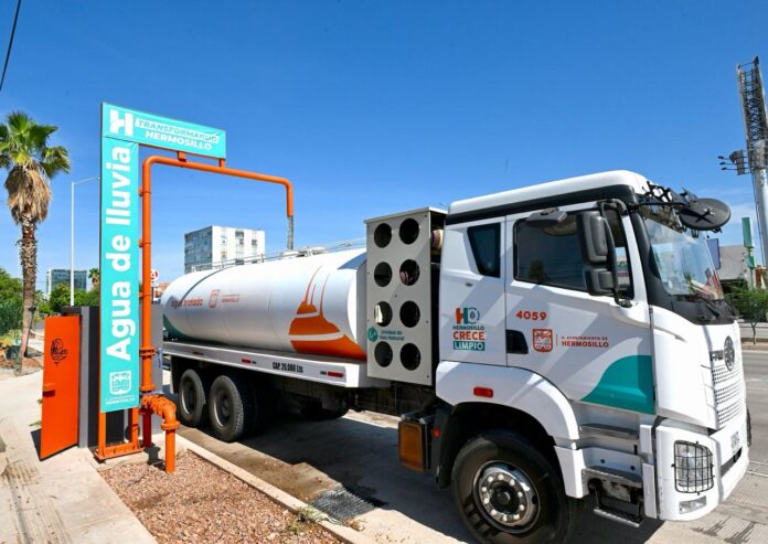 Capta primera agua de lluvia sistema pluvial del paso a desnivel Colosio y Solidaridad; la infraestructura impulsada por el Gobierno Municipal, encabezado por Antonio Astiazarán, cuenta con un sistema hidráulico, diseñado para prevenir inundaciones y aprovechar sustentablemente el agua pluvial.
