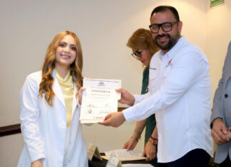 Estudiantes de medicina culminan internado en ISSSTESON