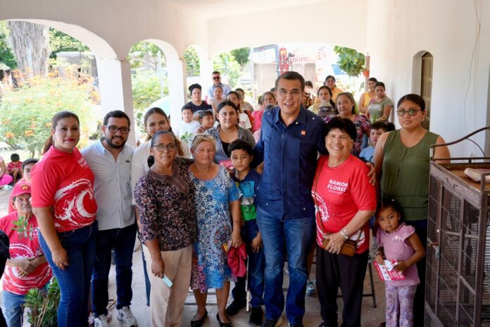 Mochilas que llevan más que útiles: Ramón Flores acerca apoyos a familias de Guaymas, jornadas de apoyo llevadas a cabo en los poblados Santa Clara y San José.