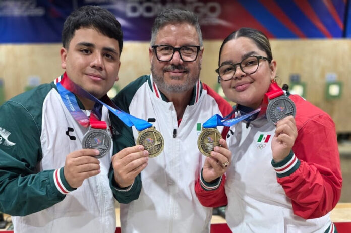 Jóvenes sonorenses conquistan 4 medallas en competencia de tiro; Andrea Ibarra y David Valdez obtienen, cada uno, preseas de oro y plata en la distancia de 10 metros aire.