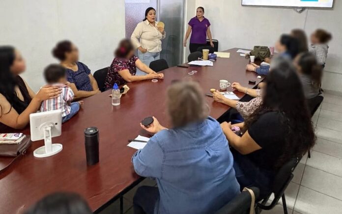 Imparte Dirección de Atención a la Mujer taller “Reconstruyendo y Resignificando mi Vida” en CAM Solidaridad; el programa consta de 16 sesiones y ha atendido a 170 mujeres, principalmente sobrevivientes de violencia.