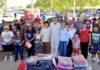 Ramón Flores lleva mochilas y útiles escolares a niñas y niños del Valle de Guaymas