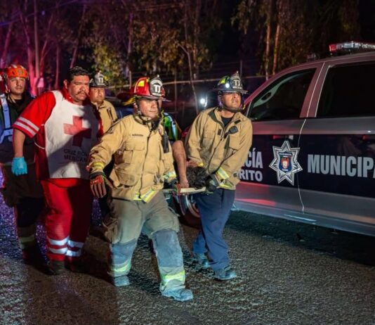 Mueren cinco personas y 17 quedan heridas, en accidente de autobús