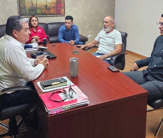 Ramón Flores fortalece coordinación con CFE