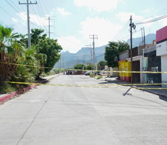Inicia Ayuntamiento obra de pavimentación en sector Guaymas Norte