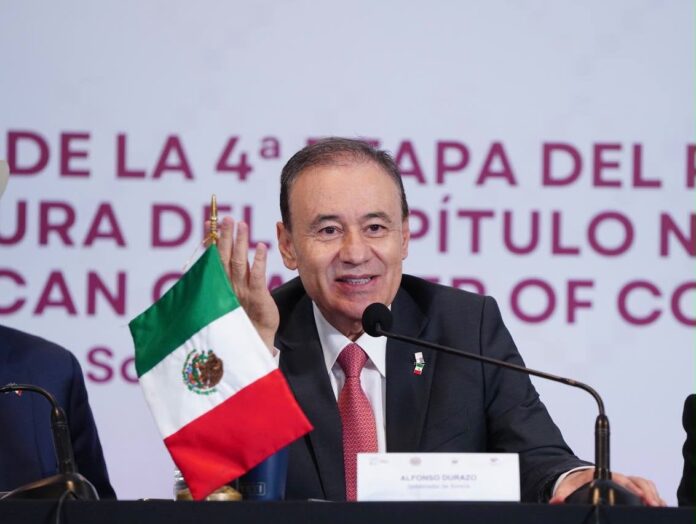 Gobernador Durazo estrecha lazos binacionales con Arizona para consolidar inversiones y empleos; autoridades de ambos países, representantes del sector empresarial e industrial, instituciones educativas y organismos vinculados al desarrollo económico intercambiaron propuestas para fortalecer las capacidades productivas de la región.