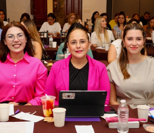 Participa doctora Karla Córdova en Asamblea Informativa de Formación para Mujeres en el Ámbito Público