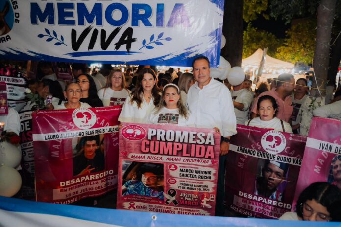 Honra Toño Astiazarán el esfuerzo de colectivos de buscadoras de sus familiares desaparecidos; a petición de los colectivos, la administración del presidente Toño Astiazarán materializó la Plaza de las Buscadoras, espacio público dedicado a visibilizar esta causa en Hermosillo.