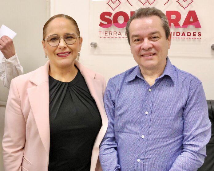 Participa doctora Karla Córdova en mesa intersectorial para prevenir y atender la violencia sexual; un espacio destinado a la construcción de acuerdos y compromisos entre las instituciones participantes.