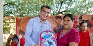 Educación con cercanía: Ramón Flores lleva apoyo escolar a niñas y niños de Estación Oroz