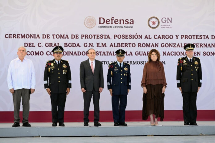 Reafirma Durazo coordinación interinstitucional con Guardia Nacional para fortalecer la seguridad en Sonora; el General de Brigada de la Guardia Nacional, Alberto Román González Fernández, asumió el cargo como coordinador estatal de la corporación en el estado.