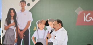 Con orden y agilidad entrega Gobierno de Sonora uniformes escolares gratuitos en Hermosillo