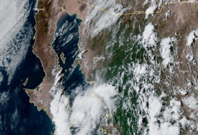 Se esperan lluvias de moderas a fuerte en valle Guaymas-Empalme; en esta tarde de martes; tormenta que podría continuar hacia la costa de Hermosillo.