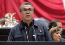 Ramón Flores respalda en tribuna reforma constitucional en materia de nacionalidad única