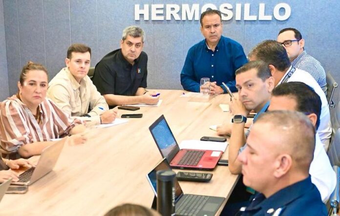 Se instala Comité de Emergencias de Hermosillo en etapa preventiva ante posible influencia del huracán “Polo”; el Presidente Municipal Antonio Astiazarán Gutiérrez instruyó reforzar acciones preventivas ante el pronóstico de lluvias, tormentas y vientos entre el 27 y 30 de septiembre.