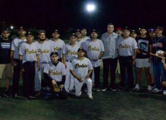 Ramón Flores mantiene respaldo al deporte con entrega de equipo deportivo en Guaymas