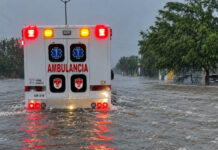 Evacuan a mujer con trabajo de parto en el valle