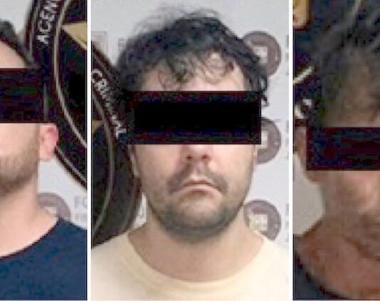 Cateo deja tres detenidos, droga y cartuchos asegurados