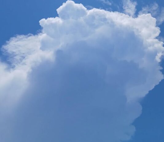Durante las próximas horas se prevé la formación y evolución de un complejo de tormentas