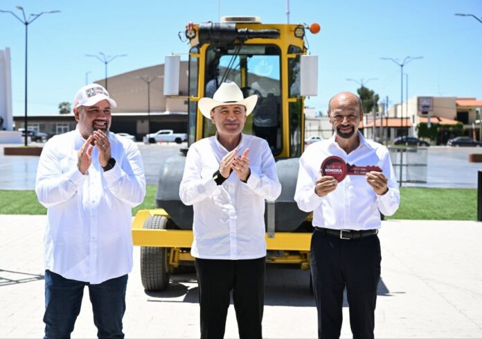 Gobernador Durazo transforma municipios con inversión de 300 millones en infraestructura social y deportiva; el mandatario estatal detalló que, a mitad de 2026, Cecop ha concretado 21 obras con una inversión superior a los 28 millones de pesos.